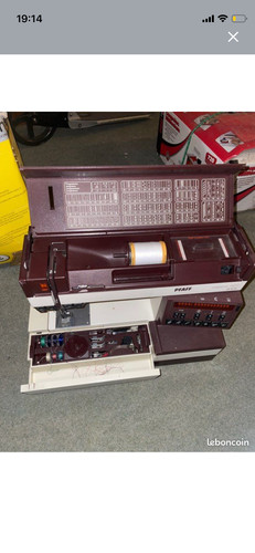 Machine coudre - a,