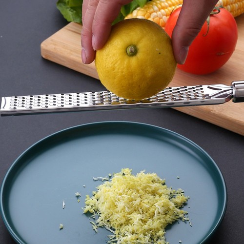 Râpe fromage citron et - à,
