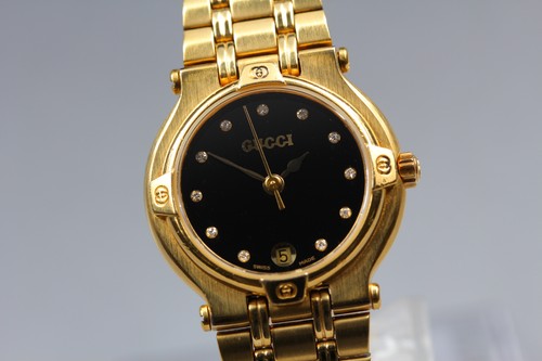 Presque comme neuve montre - [presque,