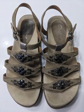 Earthies Brown Leather StrapOn Sandals Sz 7B Bello Olive Brown Beaded Design