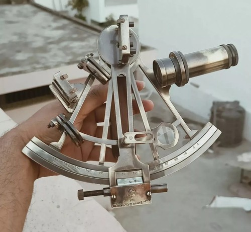 Ancien instrument astrolabe - , de