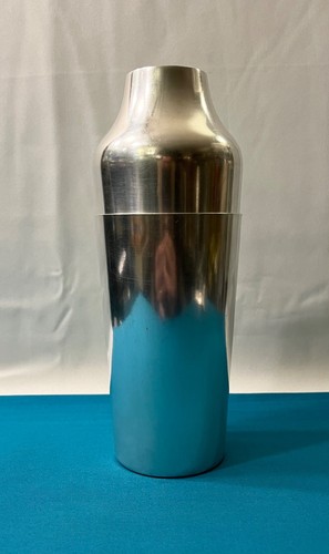 Shaker ercuis métal - métal, argenté