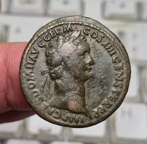 Domitien as virtvti - ~,