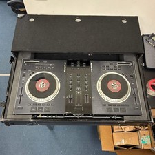 Numark NS7 DJ Equipment Black