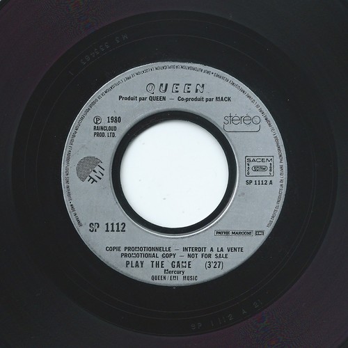 Queen play the - queen, human