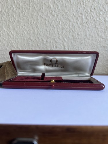 écrin montre omega - montre,