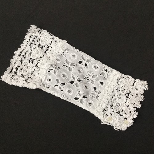 Manche ancienne broderie - ancienne,