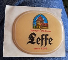 * LENTILLE AUTOCOLLANTE BIERE