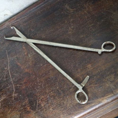 Ancien outil veterinaire - outil,