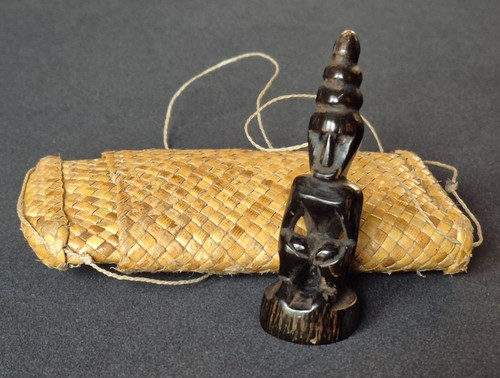 Sculpture amulette batak - sculpture, /