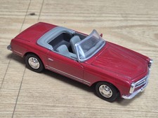 Voiture Miniature Mercedes 280sl 1/43