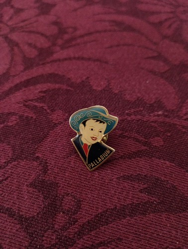 Pin pins - pin's,