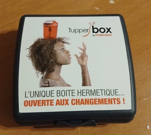 Tupperware lunch box tupperbox - lunch,