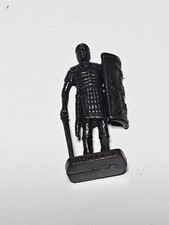 Figurines en métal KINDER