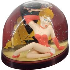 Extremely rare! Red snow glob. A Tex Avery collectible by Demons and Merveilles.