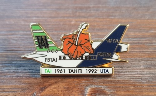 Pins avion uta tahiti - pins,
