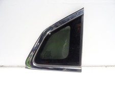 Custode arriere droit NISSAN QASHQAI 2 PHASE 1 833124EA1A