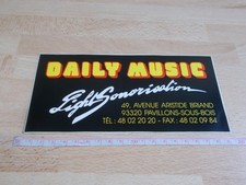 DAILY MUSIC STICKER - LIGHT SOUND SYSTEM - PAVILIONS UNDER WOOD