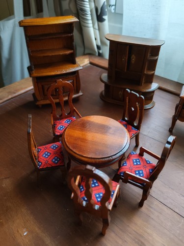 Meubles miniatures vintage - , en