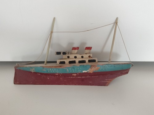 Ancien rare jouet - , bateau