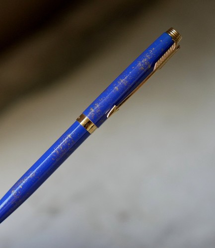 Magnifique stylo bille parker - magnifique,