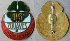 13° ZOUAVES, AVEC LE SOURIRE, ÉCLAT LÉGER DANS TRÉFLE SUPÉRIEUR DROIT - FRAISSE