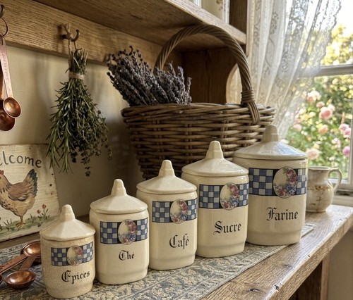 Série ancienne pots à - 5,
