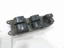 COMMANDE LEVE-VITRE AVANT GAUCHE 8482044020 TOYOTA PICNIC (12/1996 07/2001)