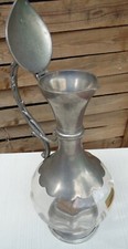 Aiguiere / carafe en etain et
