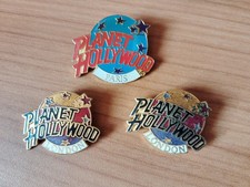 3 Badges PLANET HOLLYWOOD