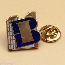 Pin's Folies *** arthus