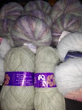 13 pelotes laine à tricoter 3