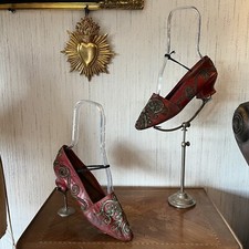 Victorian Gold Leather