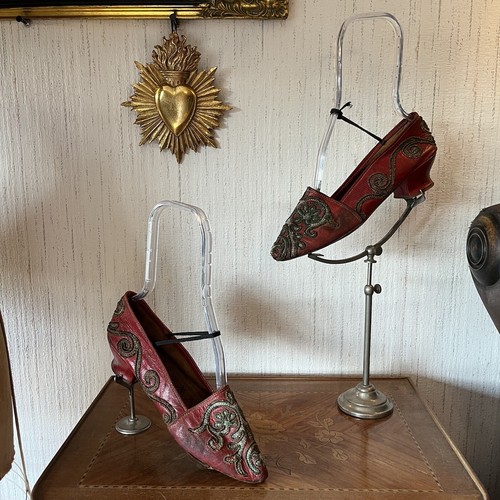 Victorian gold leather - victorian,