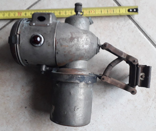 Ancienne lampe carbure - ancienne,