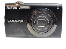 Nikon COOLPIX S3000  Digital