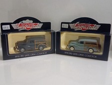 2x Morris Minor Traveller Days Gone Vanguards Boxed Diecast Cars