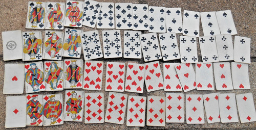 Jeu carte incomplet - carte,