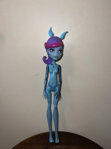 Monster high color creepy - monster, creepy-