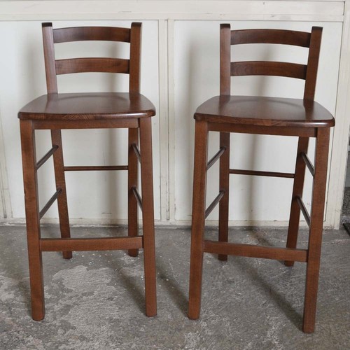 Lot tabourets en bois - de, 2