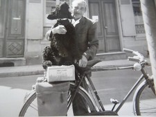 12 old photo OLD BICYCLE CYCLIST BICYCLE black and white old picture