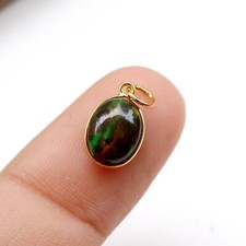 Pendentif breloque ovale en or