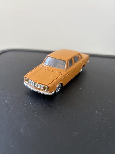Minialuxe volvo 144 - minialuxe,