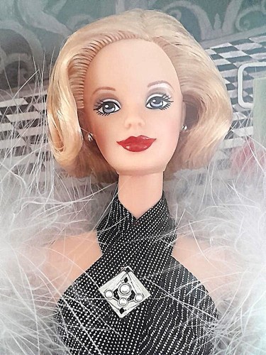 Barbie collector edition - barbie,