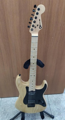 Guitare électrique charvel - électrique,