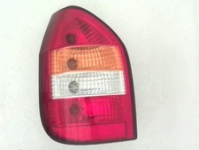 Feu arriere principal gauche