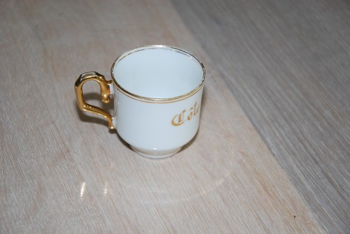Petite tasse porcelaine - petite,