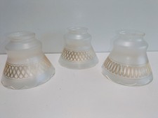 LOT DE  3 TULIPES ART DECO /