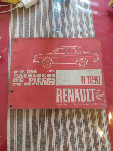 Renault catalogue pieces - 10,