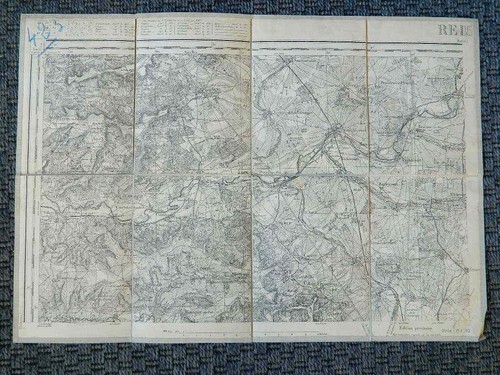 Ancienne carte entoilée - ancienne,